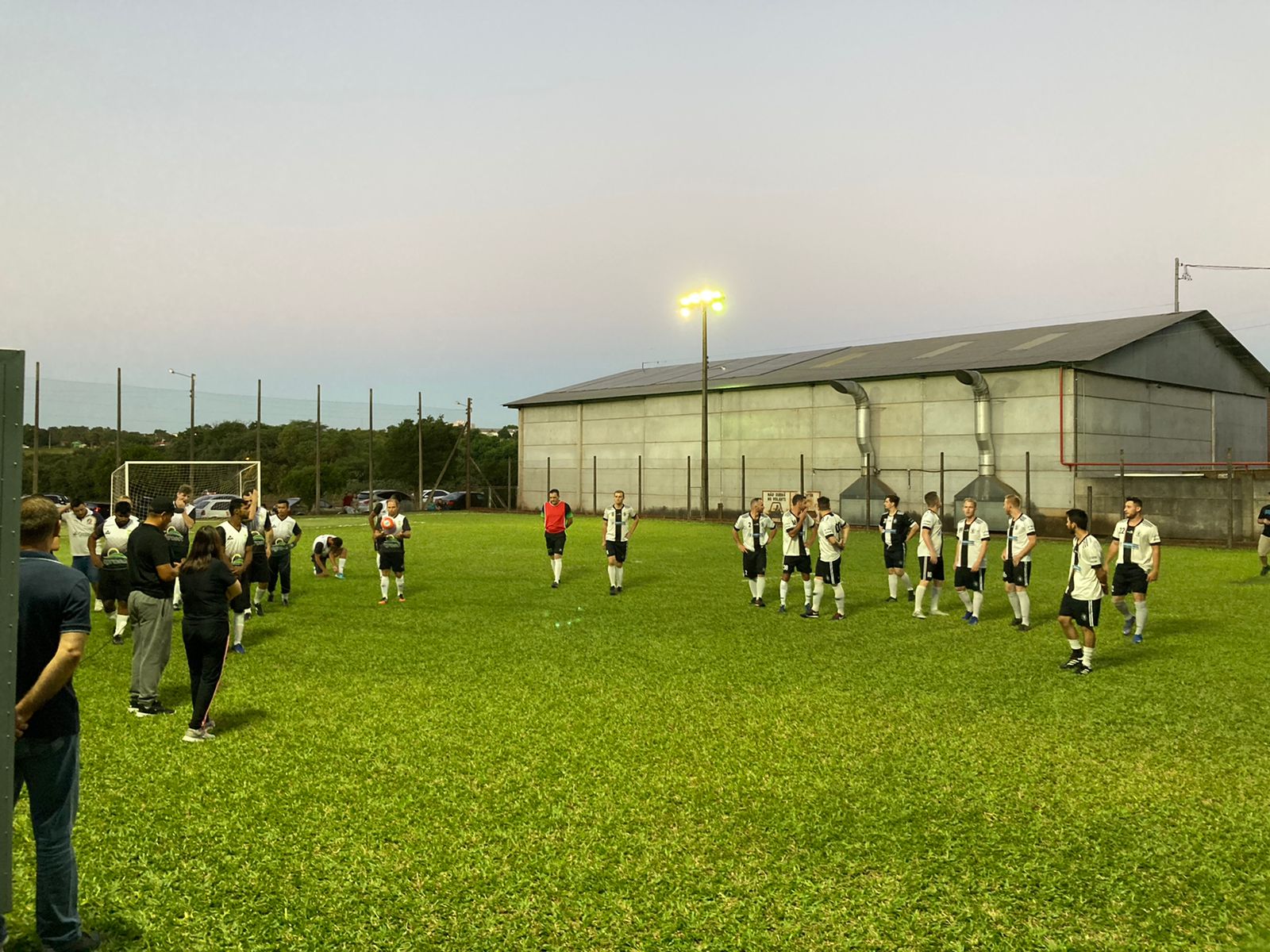 INICIAM OS JOGOS DO CAMPEONATO MUNICIPAL DE FUTEBOL 7